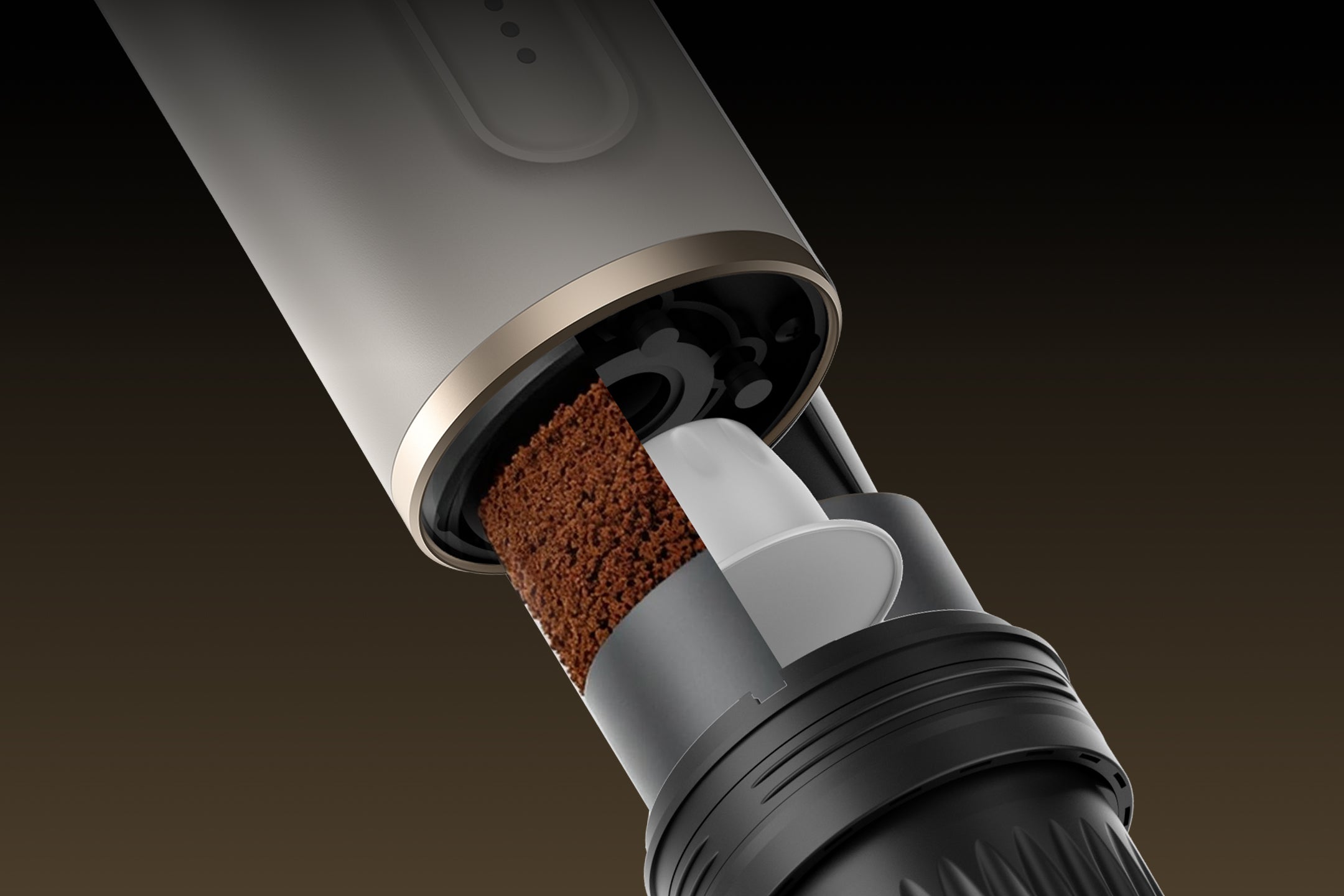 Compatibile con capsule e caffè macinato - 